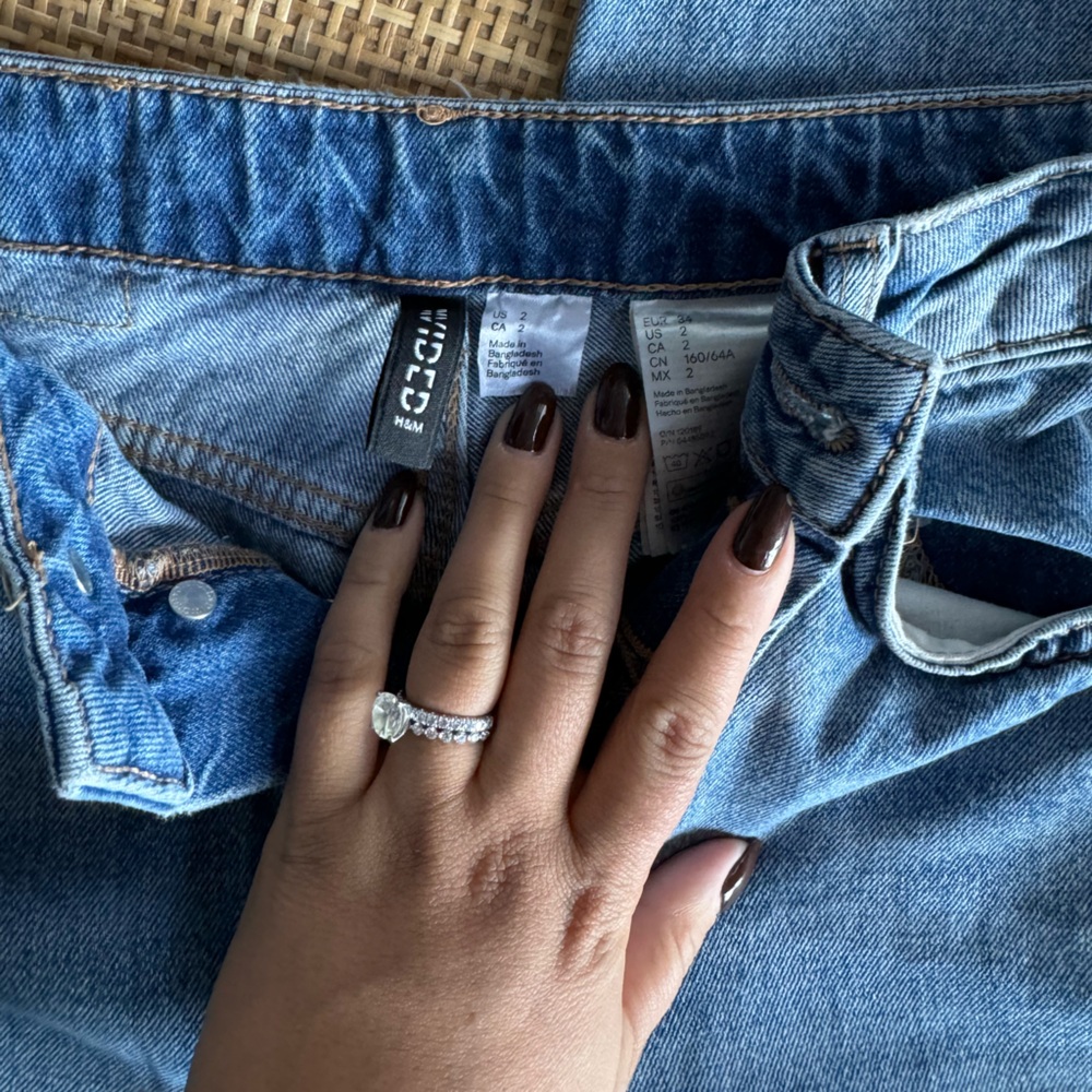 H&M Jeans - Picture 3 of 3